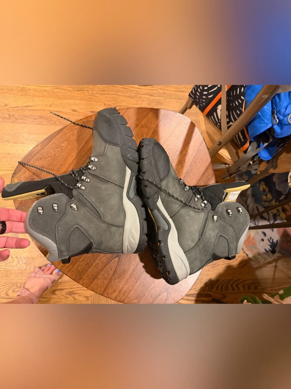 Cabela's Men's Grey and Olive Suede Hiking Boots